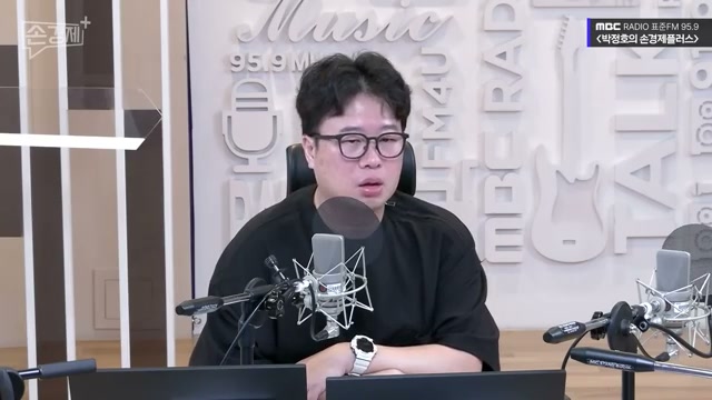 장면 22 — 아이가 스스로 좋아하는 일을 찾도록 하자는 장면
